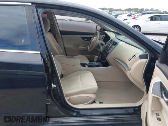 ✅ 2013 Nissan Altima SL • VIN: 1N4BL3AP4DC105003 • Lot: 43016744. Wystawiony na IAAI z przebiegiem 113 524 mil. Bezpłatny archiwum sprzedaży aukcyjnych z USA i szczegółowy raport historii pojazdu na DreamBid. Zdjęcie 5.