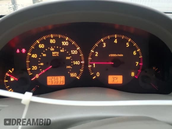 ✅ 2004 Infiniti G35 w/Leather • VIN: JNKCV54E54M818077 • Lot: 82725235. Listed on Copart with 125,671 mi. Free auction sales archive from the USA and detailed vehicle history report at DreamBid. Image 9.