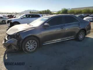 2013 Toyota Camry L с VIN 4T4BF1FK4DR304941, выставлен на аукционе Copart как лот 67075345 с пробегом Не указан миль и Списание • Salvage title. История ставок и продаж доступна на DreamBid. Изображение 1.