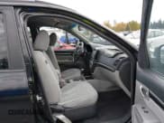 ✅ 2009 Hyundai Santa Fe GLS • VIN: 5NMSG73D59H261682 • Лот: 43492508. Опубликован ранее на IAAI с пробегом 158 102 миль. Бесплатный доступ к архиву аукционных продаж из США и подробный отчёт об истории автомобиля на DreamBid. Изображение 17.