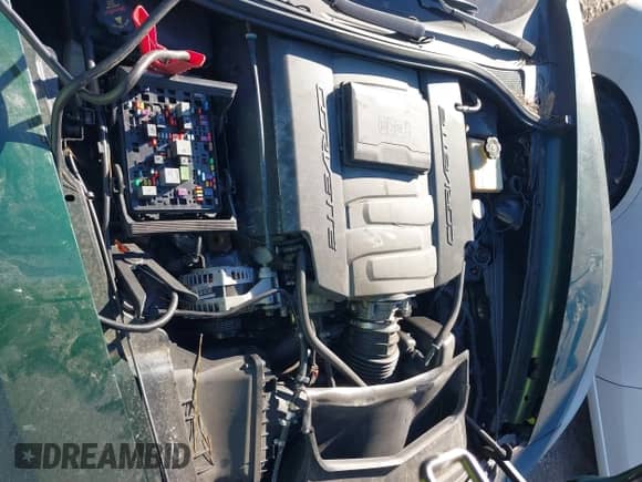 2014 Chevrolet Corvette 3LT with VIN 1G1YF3D73E5128925, listed as a IAAI auction lot 41398692 with Not provided miles and . Bid and sale history available at DreamBid. Image 10.