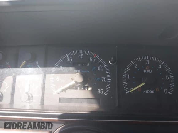 ✅ 1991 Ford F-250 • VIN: 1FTHX25G5MKA23008 • Лот: 43312047. Опубликован ранее на IAAI с пробегом 218 837 миль. Бесплатный доступ к архиву аукционных продаж из США и подробный отчёт об истории автомобиля на DreamBid. Изображение 7.