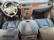 ✅ 2011 Chevrolet Suburban LT • VIN: 1GNSKJE30BR138400 • Lot: 86971245. Listed on Copart with 231,727 mi. Free auction sales archive from the USA and detailed vehicle history report at DreamBid. Image 8.