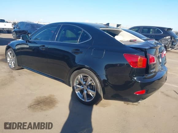 ✅ 2010 Lexus IS 250 • VIN: JTHBF5C20A5118408 • Lot: 43627358. Wystawiony na IAAI z przebiegiem 124 465 mil. Bezpłatny archiwum sprzedaży aukcyjnych z USA i szczegółowy raport historii pojazdu na DreamBid. Zdjęcie 3.