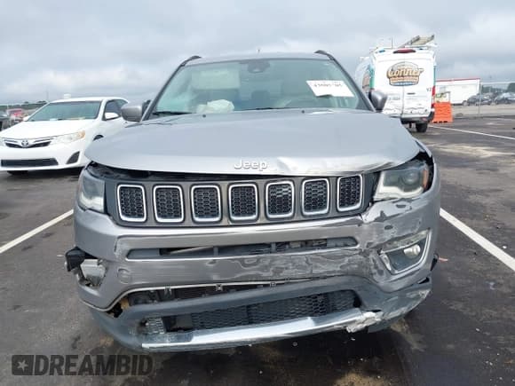 ✅ 2018 Jeep Compass Limited • VIN: 3C4NJCCB7JT358766 • Lot: 43005105. Listed on IAAI with 110,420 mi. Free auction sales archive from the USA and detailed vehicle history report at DreamBid. Image 12.