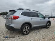 ✅ 2024 Subaru Ascent Premium • VIN: 4S4WMAED4R3410839 • Lot: 48689185. Listed on Copart with 36,517 mi. Free auction sales archive from the USA and detailed vehicle history report at DreamBid. Image 3.