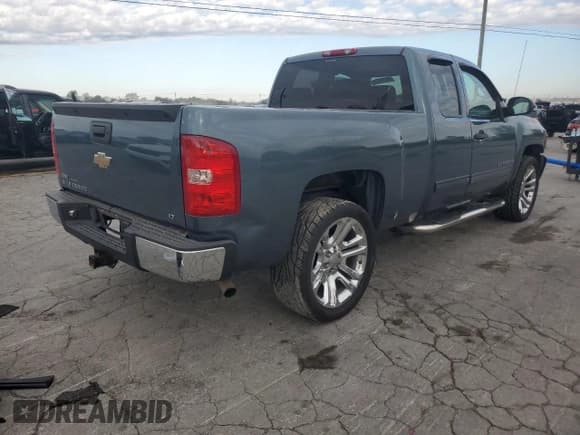 ✅ 2009 Chevrolet Silverado 1500 LT • VIN: 1GCEC29009Z178396 • Lot: 89517875. Listed on Copart with 258,936 mi. Free auction sales archive from the USA and detailed vehicle history report at DreamBid. Image 3.