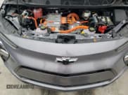 ✅ 2023 Chevrolet Bolt EV 1LT • VIN: 1G1FW6S05P4206841 • Lot: 43415535. Wystawiony na Copart z przebiegiem 10 471 mil. Bezpłatny archiwum sprzedaży aukcyjnych z USA i szczegółowy raport historii pojazdu na DreamBid. Zdjęcie 12.