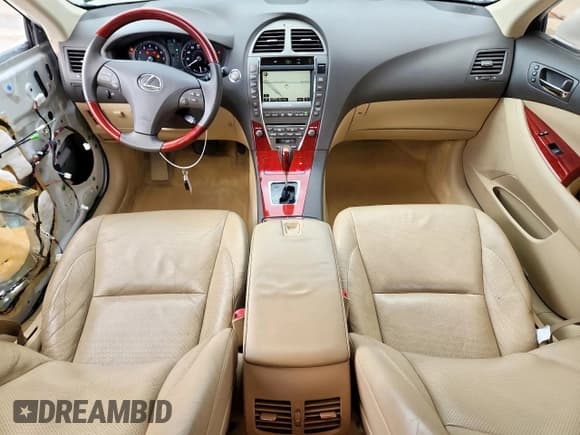 ✅ 2009 Lexus ES 330 • VIN: JTHBJ46G392336291 • Лот: 60333335. Опубликован ранее на Copart с пробегом 105 593 миль. Бесплатный доступ к архиву аукционных продаж из США и подробный отчёт об истории автомобиля на DreamBid. Изображение 8.