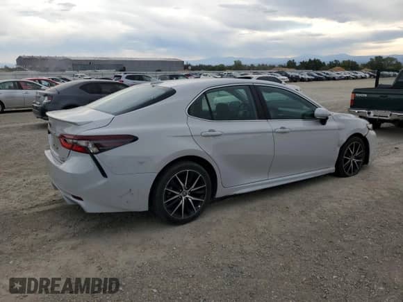 2022 Toyota Camry Hybrid SE с VIN 4T1G31AK6NU045757, выставлен на аукционе Copart как лот 69772015 с пробегом 32 277 миль миль и Списание • Salvage title. История ставок и продаж доступна на DreamBid. Изображение 3.