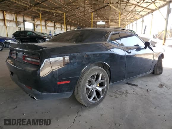 ✅ 2015 Dodge Challenger SXT Plus • VIN: 2C3CDZBG6FH760832 • Lot: 55926084. Wystawiony na Copart z przebiegiem 118 193 mil. Bezpłatny archiwum sprzedaży aukcyjnych z USA i szczegółowy raport historii pojazdu na DreamBid. Zdjęcie 3.