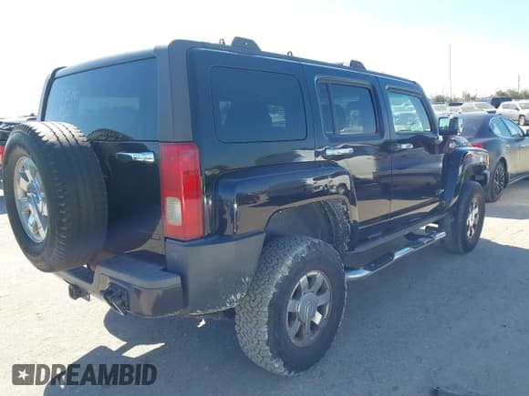 ✅ 2006 Hummer H3 • VIN: 5GTDN136268112147 • Lot: 43534253. Wystawiony na IAAI z przebiegiem 160 566 mil. Bezpłatny archiwum sprzedaży aukcyjnych z USA i szczegółowy raport historii pojazdu na DreamBid. Zdjęcie 4.