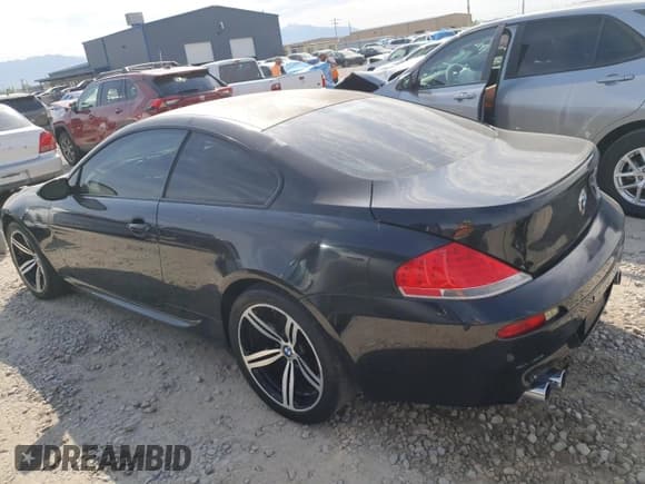 ✅ 2007 BMW 6 Series M6 • VIN: WBSEH93577B798756 • Лот: 71740795. Опубликован ранее на Copart с пробегом 80 819 миль. Бесплатный доступ к архиву аукционных продаж из США и подробный отчёт об истории автомобиля на DreamBid. Изображение 2.