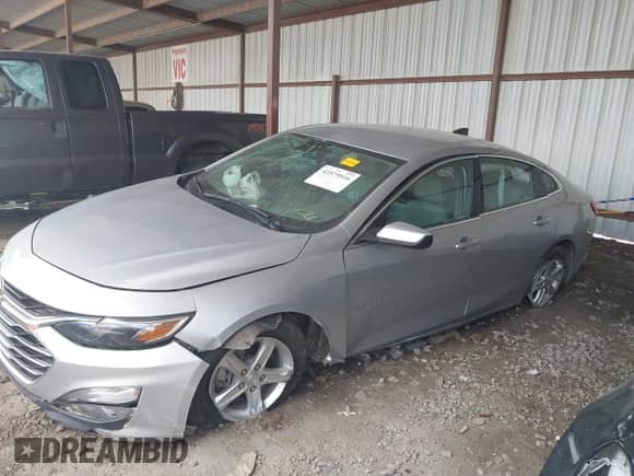 2019 Chevrolet Malibu LS z VIN 1G1ZC5ST9KF138566, wystawiony jako IAAI lot #42579516 z przebiegiem 176 166 mil mil oraz . Historia ofert i sprzedaży dostępna na DreamBid. Obrazek 16.