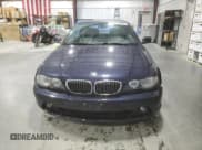 ✅ 2005 BMW 3 Series 325Ci • VIN: WBABW33435PL36714 • Lot: 82758955. Wystawiony na Copart z przebiegiem 172 799 mil. Bezpłatny archiwum sprzedaży aukcyjnych z USA i szczegółowy raport historii pojazdu na DreamBid. Zdjęcie 5.