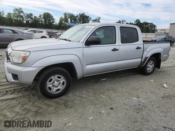✅ 2013 Toyota Tacoma • VIN: 5TFJX4CN1DX028563 • Lot: 70157095. Listed on Copart with 88,093 mi. Free auction sales archive from the USA and detailed vehicle history report at DreamBid. Image 1.