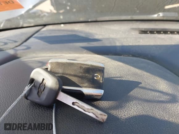 ✅ 2018 Chevrolet Silverado 1500 LTZ • VIN: 3GCUKSEC7JG524947 • Lot: 43211248. Wystawiony na IAAI z przebiegiem 283 824 mil. Bezpłatny archiwum sprzedaży aukcyjnych z USA i szczegółowy raport historii pojazdu na DreamBid. Zdjęcie 11.