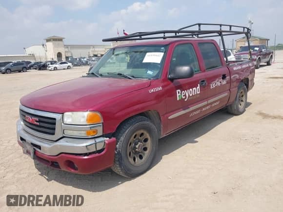 ✅ 2006 GMC Sierra 1500 SLE1 • VIN: 2GTEC13T861219889 • Lot: 41939442. Listed on IAAI with 200,757 mi. Free auction sales archive from the USA and detailed vehicle history report at DreamBid. Image 2.