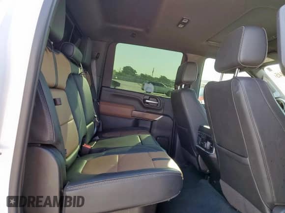 2021 Chevrolet Silverado 2500HD High Country с VIN 1GC4YREY3MF252230, выставлен на аукционе Copart как лот 84949445 с пробегом 58 836 миль миль и Списание • Salvage title. История ставок и продаж доступна на DreamBid. Изображение 10.