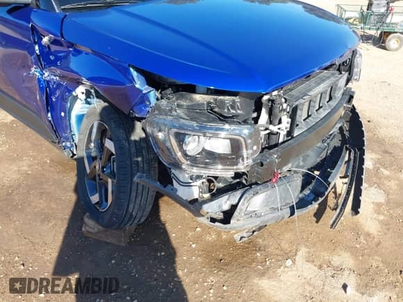 ✅ 2022 Hyundai Venue SEL • VIN: KMHRC8A30NU178265 • Lot: 43317179. Wystawiony na IAAI z przebiegiem 31 971 mil. Bezpłatny archiwum sprzedaży aukcyjnych z USA i szczegółowy raport historii pojazdu na DreamBid. Zdjęcie 19.