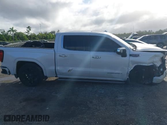 ✅ 2022 GMC Sierra 1500 Denali • VIN: 3GTU9FEL7NG149120 • Лот: 43424341. Опубликован ранее на IAAI с пробегом 60 515 миль. Бесплатный доступ к архиву аукционных продаж из США и подробный отчёт об истории автомобиля на DreamBid. Изображение 14.