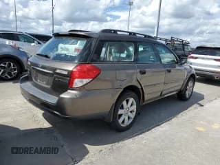 ✅ 2008 Subaru Outback i • VIN: 4S4BP61C687367161 • Lot: 75959444. Wystawiony na Copart z przebiegiem 138 148 mil. Bezpłatny archiwum sprzedaży aukcyjnych z USA i szczegółowy raport historii pojazdu na DreamBid. Zdjęcie 3.