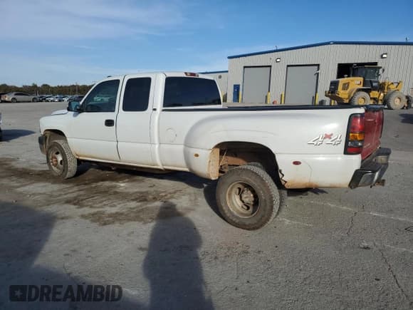 ✅ 2001 Chevrolet Silverado 3500 LS • VIN: 1GCJK39161E324408 • Lot: 92274995. Listed on Copart with 343,780 mi. Free auction sales archive from the USA and detailed vehicle history report at DreamBid. Image 2.
