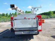 ✅ 2015 GMC Sierra 2500HD • VIN: 1GD01XEG9FZ128510 • Lot: 42653656. Wystawiony na IAAI z przebiegiem 302 738 mil. Bezpłatny archiwum sprzedaży aukcyjnych z USA i szczegółowy raport historii pojazdu na DreamBid. Zdjęcie 16.