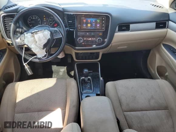 2017 Mitsubishi Outlander SE с VIN JA4AD3A38HZ000817, выставлен на аукционе Copart как лот 66009845 с пробегом 105 401 миль миль и Списание • Salvage title. История ставок и продаж доступна на DreamBid. Изображение 8.