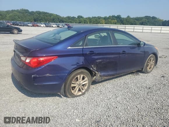 ✅ 2013 Hyundai Sonata GLS • VIN: 5NPEB4AC6DH509390 • Lot: 68665624. Listed on Copart with 166,051 mi. Free auction sales archive from the USA and detailed vehicle history report at DreamBid. Image 3.
