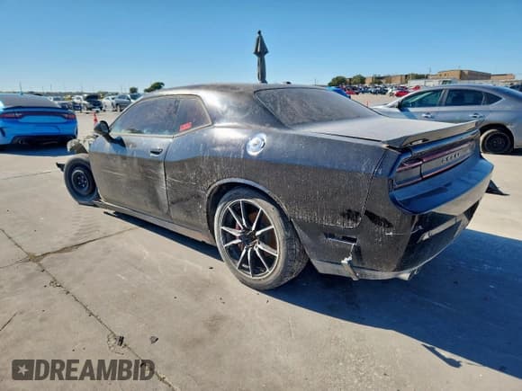✅ 2014 Dodge Challenger R/T 100th Anniversary Appearance • VIN: 2C3CDYBT6EH100537 • Лот: 91644135. Опубликован ранее на Copart с пробегом Не указан. Бесплатный доступ к архиву аукционных продаж из США и подробный отчёт об истории автомобиля на DreamBid. Изображение 2.