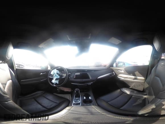 ✅ 2021 Cadillac XT4 FWD Premium Luxury • VIN: 1GYFZCR44MF019607 • Лот: 41363064. Опубликован ранее на IAAI с пробегом 24 364 миль. Бесплатный доступ к архиву аукционных продаж из США и подробный отчёт об истории автомобиля на DreamBid. Изображение 18.