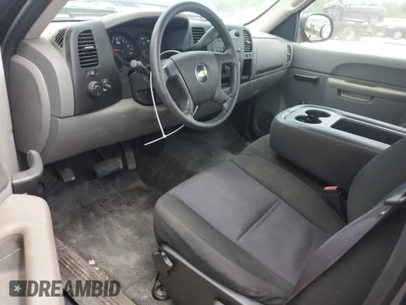 ✅ 2011 Chevrolet Silverado 1500 Work Truck • VIN: 1GCNCPEX8BZ196229 • Lot: 65546605. Listed on Copart with 105,750 mi. Free auction sales archive from the USA and detailed vehicle history report at DreamBid. Image 8.