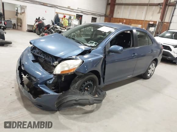 ✅ 2010 Toyota Yaris • VIN: JTDBT4K34A1359992 • Lot: 43722278. Listed on IAAI with 121,773 mi. Free auction sales archive from the USA and detailed vehicle history report at DreamBid. Image 2.