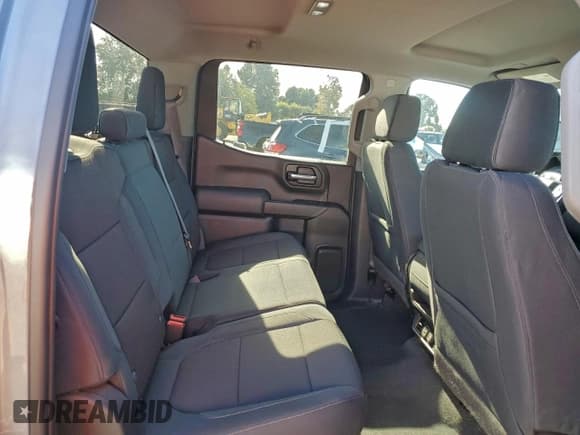 ✅ 2019 Chevrolet Silverado 1500 LT • VIN: 3GCPWCED5KG181248 • Lot: 92752555. Wystawiony na Copart z przebiegiem 41 595 mil. Bezpłatny archiwum sprzedaży aukcyjnych z USA i szczegółowy raport historii pojazdu na DreamBid. Zdjęcie 10.