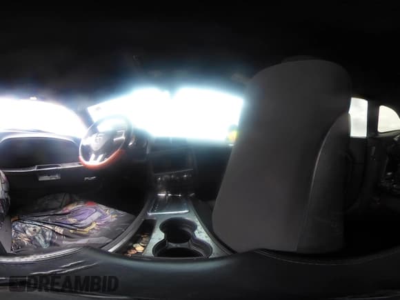 ✅ 2013 Dodge Challenger Rallye Redline • VIN: 2C3CDYAG0DH704233 • Lot: 41299191. Wystawiony na IAAI z przebiegiem 158 081 mil. Bezpłatny archiwum sprzedaży aukcyjnych z USA i szczegółowy raport historii pojazdu na DreamBid. Zdjęcie 18.