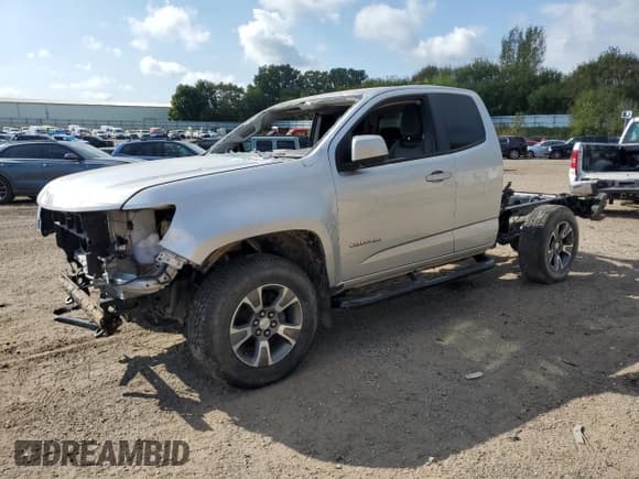 ✅ 2016 Chevrolet Colorado 4WD Z71 • VIN: 1GCHTDE38G1270215 • Лот: 73465644. Опубликован ранее на Copart с пробегом 56 933 миль. Бесплатный доступ к архиву аукционных продаж из США и подробный отчёт об истории автомобиля на DreamBid. Изображение 1.