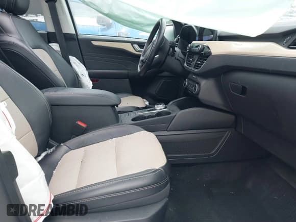 ✅ 2021 Ford Escape Titanium Hybrid • VIN: 1FMCU9DZXMUA01732 • Lot: 41191436. Listed on IAAI with 41,116 mi. Free auction sales archive from the USA and detailed vehicle history report at DreamBid. Image 5.