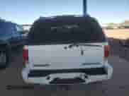 2003 Chevrolet Blazer LS z VIN 1GNDT13X63K170628, wystawiony jako Copart lot #77502884 z przebiegiem Nie podano mil oraz Czysty tytuł • Clean title. Historia ofert i sprzedaży dostępna na DreamBid. Obrazek 6.