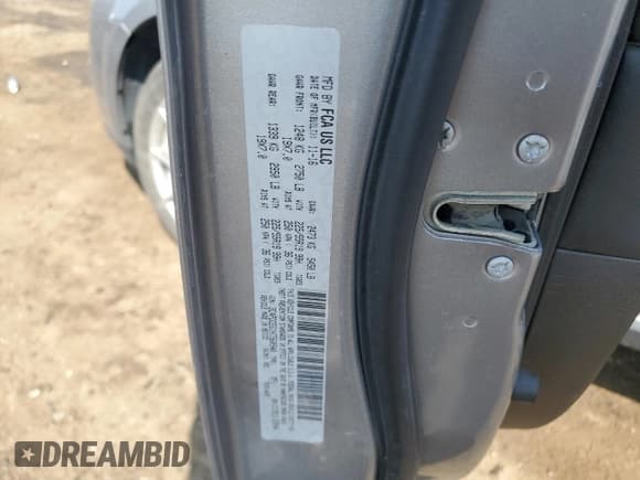 ✅ 2017 Dodge Journey GT • VIN: 3C4PDCEG1HT560540 • Lot: 84859355. Wystawiony na Copart z przebiegiem 142 024 mil. Bezpłatny archiwum sprzedaży aukcyjnych z USA i szczegółowy raport historii pojazdu na DreamBid. Zdjęcie 13.