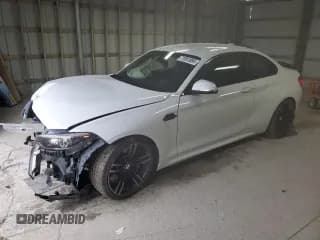 ✅ 2018 BMW M2 • VIN: WBS1J5C5XJVD37006 • Lot: 71951884. Wystawiony na Copart z przebiegiem 52 530 mil. Bezpłatny archiwum sprzedaży aukcyjnych z USA i szczegółowy raport historii pojazdu na DreamBid. Zdjęcie 1.