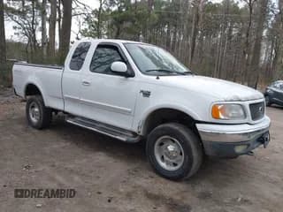 ✅ 2000 Ford F-150 XL • VIN: 1FTRX18L3YNA61333 • Lot: 41727187. Listed on IAAI with Not provided. Free auction sales archive from the USA and detailed vehicle history report at DreamBid. Image 1.