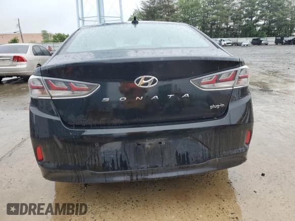 ✅ 2019 Hyundai Sonata Limited • VIN: KMHE54L25KA093361 • Лот: 57810885. Опубликован ранее на Copart с пробегом 29 278 миль. Бесплатный доступ к архиву аукционных продаж из США и подробный отчёт об истории автомобиля на DreamBid. Изображение 6.
