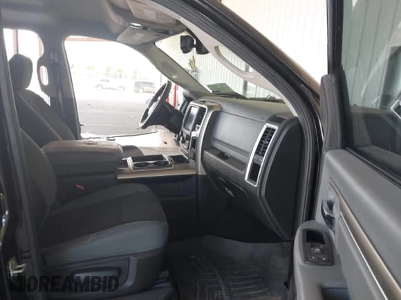 ✅ 2015 Ram 1500 Lone Star • VIN: 1C6RR6LT8FS660930 • Lot: 43540503. Listed on IAAI with 175,203 mi. Free auction sales archive from the USA and detailed vehicle history report at DreamBid. Image 5.