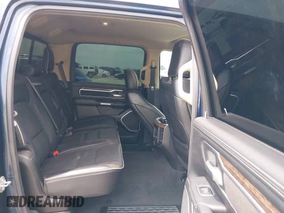 2020 Ram 1500 Laramie с VIN 1C6RREJT6LN321221, выставлен на аукционе IAAI как лот 42651449 с пробегом 68 034 миль миль и . История ставок и продаж доступна на DreamBid. Изображение 8.