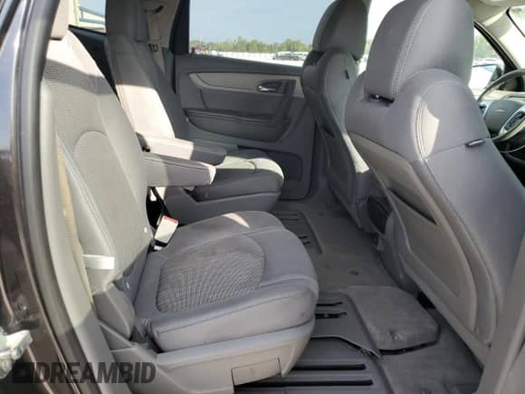 2017 Chevrolet Traverse LT z VIN 1GNKVHKD2HJ208144, wystawiony jako Copart lot #71826805 z przebiegiem 99 157 mil mil oraz Szkoda całkowita • Salvage title. Historia ofert i sprzedaży dostępna na DreamBid. Obrazek 11.