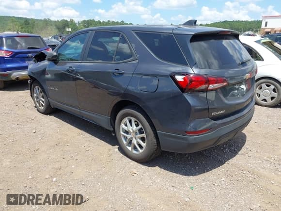 ✅ 2022 Chevrolet Equinox LS • VIN: 3GNAXHEV7NS203526 • Lot: 42740763. Listed on IAAI with 51,271 mi. Free auction sales archive from the USA and detailed vehicle history report at DreamBid. Image 3.