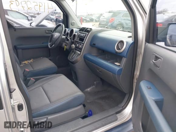 ✅ 2006 Honda Element LX • VIN: 5J6YH18336L012659 • Lot: 41952793. Wystawiony na IAAI z przebiegiem 104 118 mil. Bezpłatny archiwum sprzedaży aukcyjnych z USA i szczegółowy raport historii pojazdu na DreamBid. Zdjęcie 5.