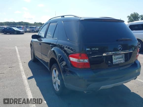 ✅ 2007 Mercedes-Benz M 350 • VIN: 4JGBB86E07A248771 • Lot: 43135839. Wystawiony na IAAI z przebiegiem 217 399 mil. Bezpłatny archiwum sprzedaży aukcyjnych z USA i szczegółowy raport historii pojazdu na DreamBid. Zdjęcie 3.