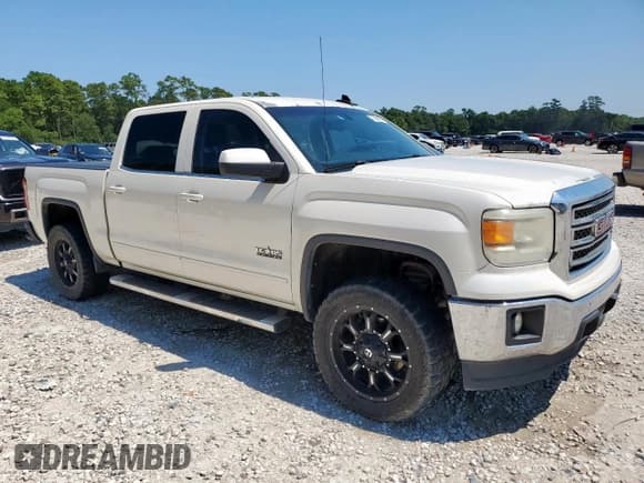 ✅ 2015 GMC Sierra 1500 SLE • VIN: 3GTP1UEC0FG377213 • Лот: 71526815. Опубликован ранее на Copart с пробегом 191 599 миль. Бесплатный доступ к архиву аукционных продаж из США и подробный отчёт об истории автомобиля на DreamBid. Изображение 4.